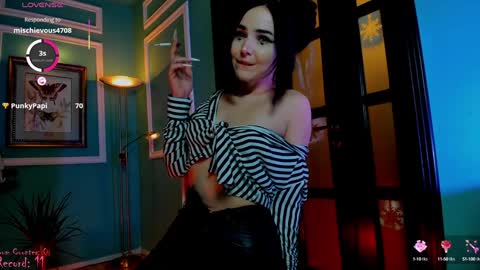 Moona  online show from January 30, 2025, 3:51 pm