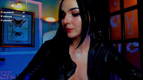 Moona  online show from February 8, 2025, 7:59 pm