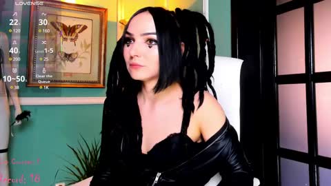 Moona  online show from February 21, 2025, 2:48 pm