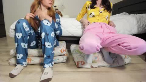 molly online show from November 16, 2025, 7:30 pm