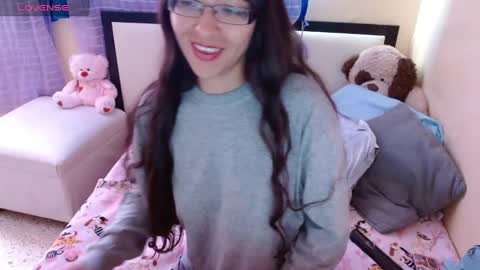 paola online show from December 12, 2024, 10:52 pm