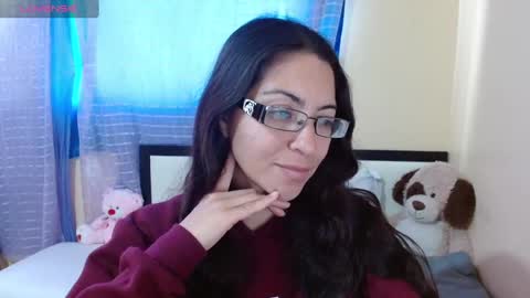 paola online show from January 6, 2025, 10:37 pm