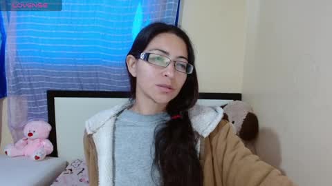 paola online show from January 13, 2025, 11:49 pm