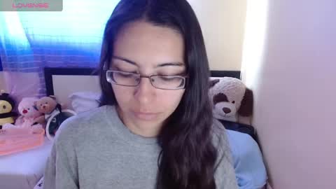 paola online show from February 12, 2025, 10:37 pm