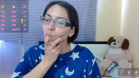 paola online show from September 30, 2025, 6:57 pm