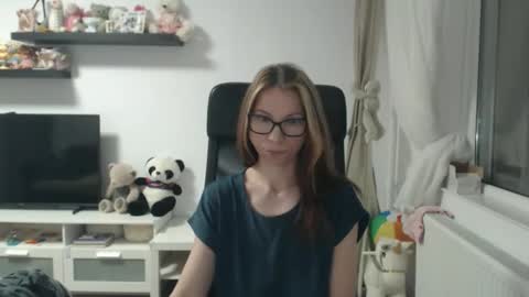 Vanessa   online show from February 11, 2026, 6:24 pm