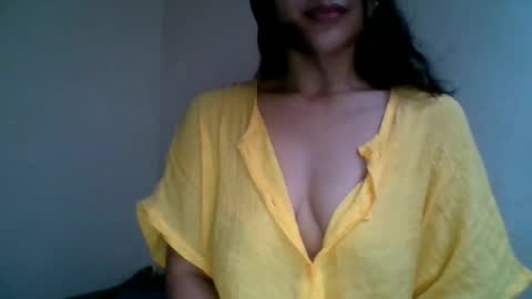 Snapshot of 1smile4u chatting on June 19, 2026, 8:18 am 1smile4u online show from June 19, 2026, 8:18 am