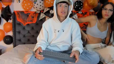 1Threestar online show from October 14, 2025, 12:50 pm