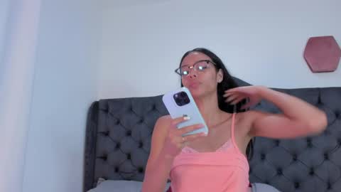 1Threestar online show from April 1, 2026, 12:28 pm