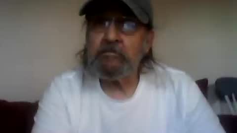 1valentine online show from November 19, 2025, 5:02 pm