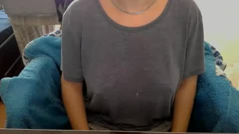 1your_hot_girls online show from February 24, 2025, 10:37 am