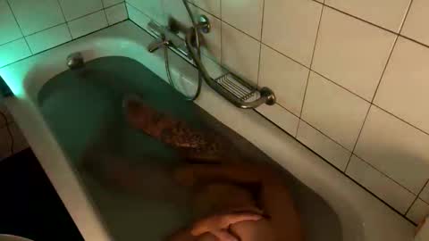 2025rob online show from October 25, 2025, 6:35 pm