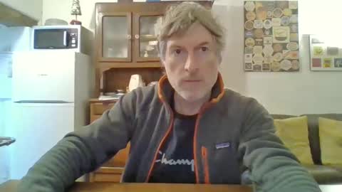 22esserre online show from December 9, 2024, 12:40 pm