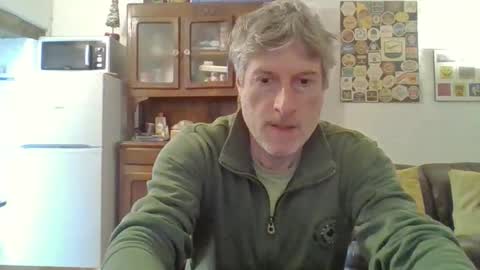 22esserre online show from May 4, 2026, 11:17 am