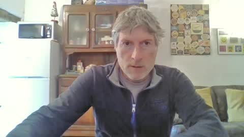 22esserre online show from May 13, 2026, 11:29 am
