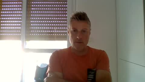 22esserre online show from July 17, 2026, 1:51 pm