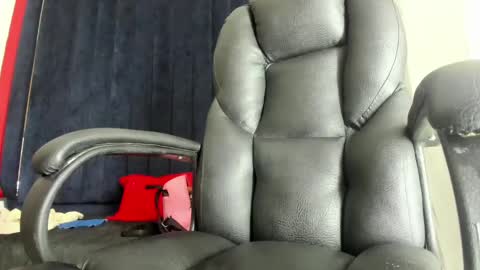 Isabella online show from December 20, 2024, 3:53 pm