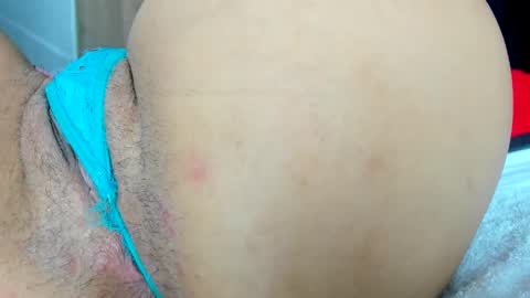 Isabella online show from March 12, 2025, 3:29 pm