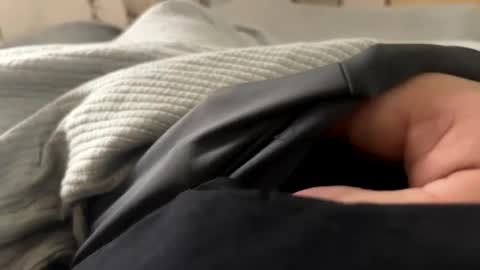 2centz online show from February 11, 2025, 2:57 pm