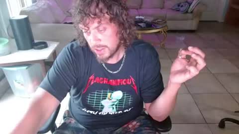 Snapshot of 2dirtyhillbillies chatting on June 19, 2026, 10:57 pm ThrillBilly online show from June 19, 2026, 10:57 pm