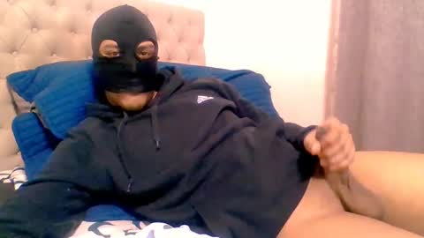 2figram2 online show from January 7, 2025, 9:07 am