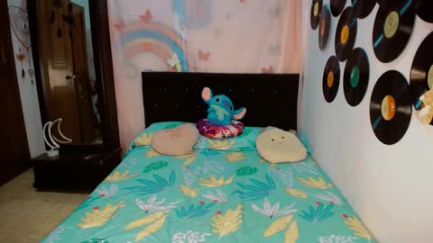 samantha sharon online show from December 22, 2025, 8:11 am