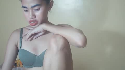 Snapshot of 2pinaybeauty chatting on November 21, 2025, 8:24 am 2pinaybeauty online show from November 21, 2025, 8:24 am