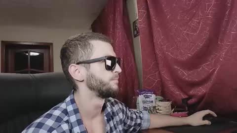 33377alex77333 online show from November 27, 2025, 8:00 pm