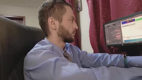 33377alex77333 online show from November 29, 2025, 4:54 pm