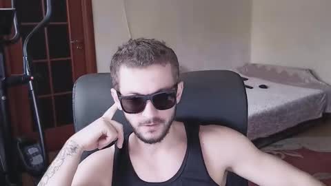 33377alex77333 online show from December 1, 2025, 7:35 am