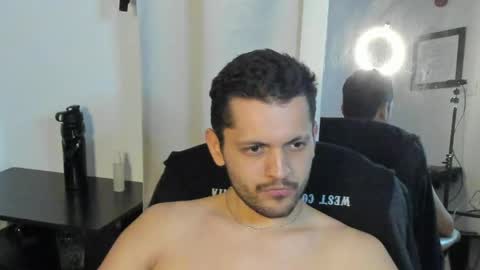 Alex THE BIG SNAKE DUDE online show from May 8, 2026, 3:01 am