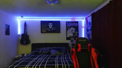 3ndlessmike online show from January 10, 2026, 12:07 pm