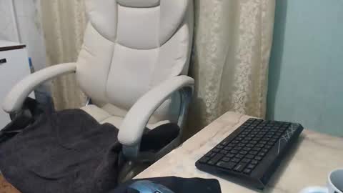 Snapshot of 3sweetcandy3 chatting on November 22, 2025, 12:09 am 3sweetcandy3 online show from November 22, 2025, 12:09 am