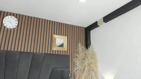 3X NAXAA online show from April 18, 2026, 12:53 pm