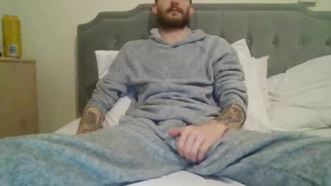 420feetloverr420 online show from February 24, 2026, 10:52 pm