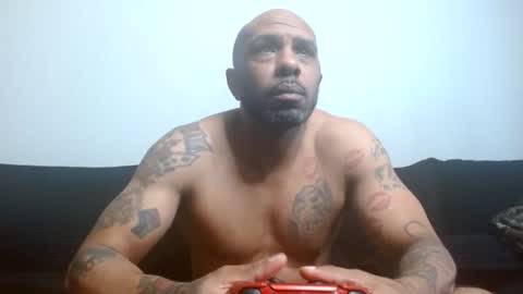 420flyguy online show from July 21, 2026, 5:48 pm