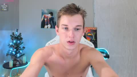 Andrew online show from December 25, 2024, 3:18 am