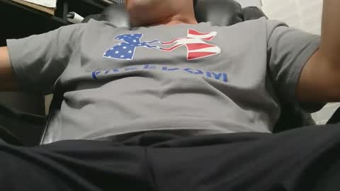 4everhard31 online show from March 9, 2026, 1:42 am