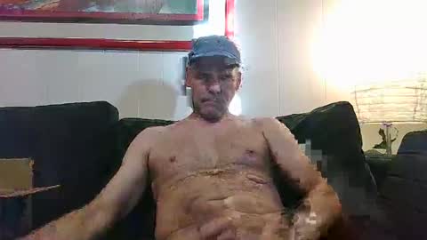 4nuf online show from December 30, 2024, 10:45 pm