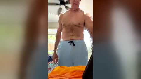 Snapshot of 50plusbeachguy chatting on June 29, 2026, 1:55 pm 50plusbeachguy online show from June 29, 2026, 1:55 pm
