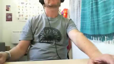 555tony555 online show from January 23, 2025, 2:02 am