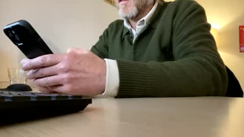 Snapshot of 555tony555 chatting on July 23, 2026, 11:35 pm 555tony555 online show from July 23, 2026, 11:35 pm