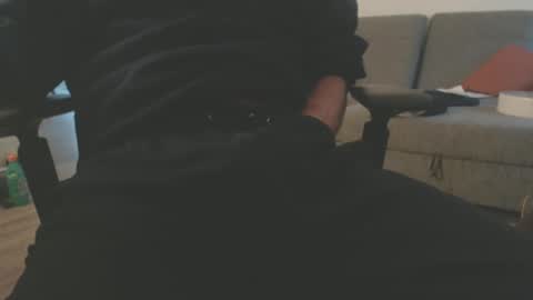 Snapshot of 64293boy chatting on February 9, 2025, 4:18 pm 64293boy online show from February 9, 2025, 4:18 pm