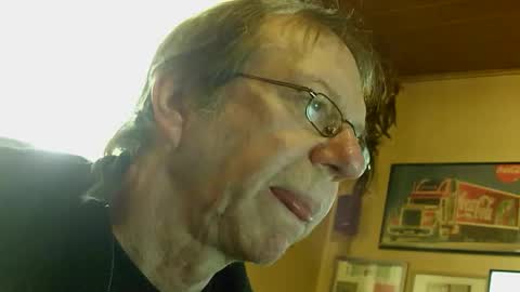 Snapshot of 64shorty chatting on June 8, 2026, 1:11 pm 64shorty online show from June 8, 2026, 1:11 pm