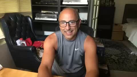 daddy vegas  for single women and couples here online show from July 1, 2026, 12:12 am