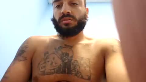 6969bussinnutz6969 online show from October 23, 2025, 6:17 pm