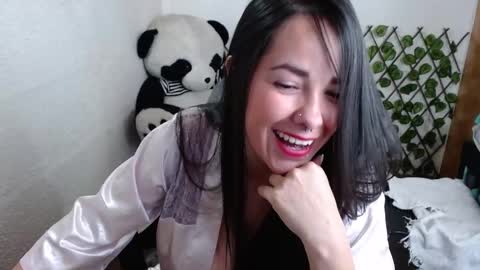 69 tania santos online show from December 3, 2024, 8:28 pm