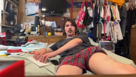 FUCKR online show from June 2, 2026, 4:42 pm