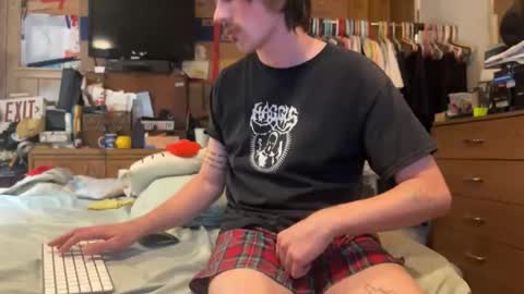 FUCKR online show from June 6, 2026, 6:07 am