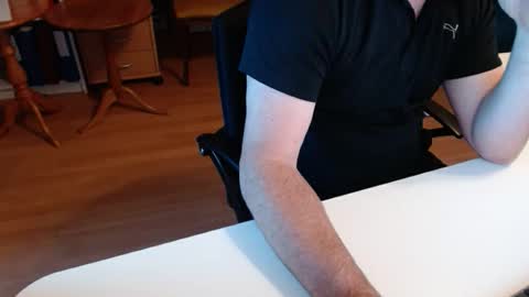 69pifpaf online show from November 4, 2025, 7:07 am